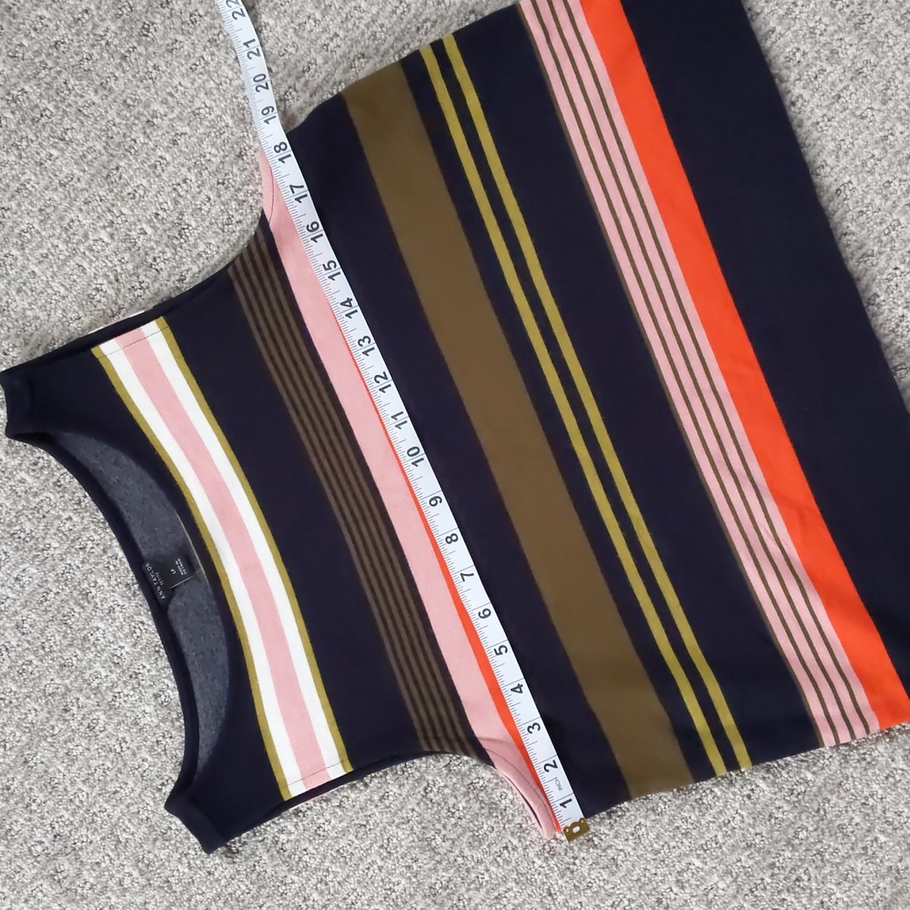 Adorable Ann Taylor Dark Blue Stripes Boatneck Sleeveless Top, Size L (P) - Picture 5 of 9